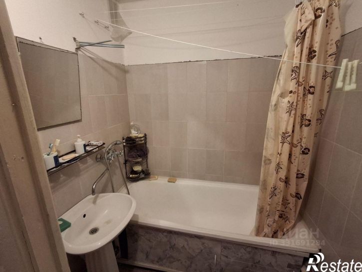 3-комн квартира ул Рыленкова, 50,  д. 50