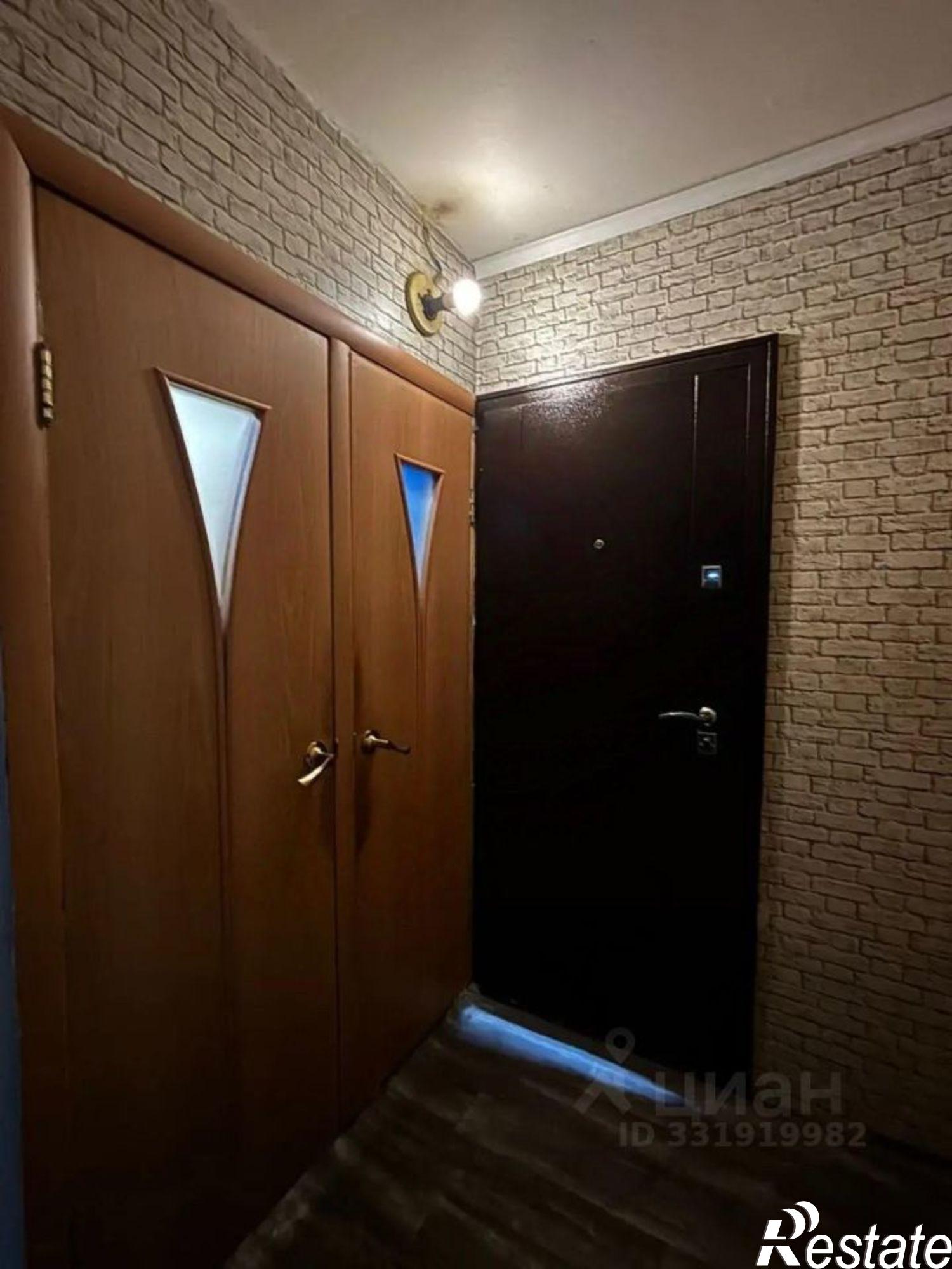 Сдать комнату за 10 000 рублей на ул Смольянинова, 15/2