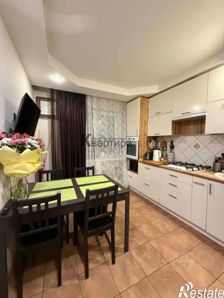 3-комн квартира ул Попова, 112,  д. 112