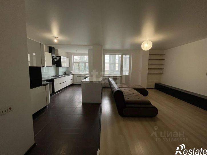 3-комн квартира ул 8 Марта, 20А,  д. 20А