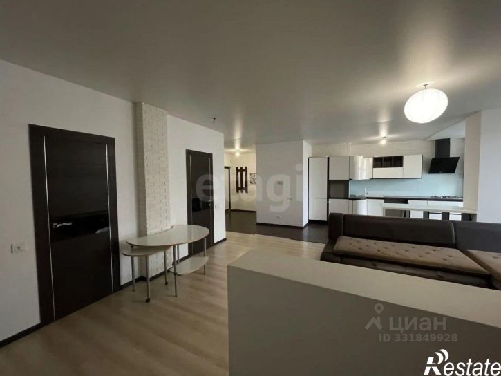 3-комн квартира ул 8 Марта, 20А,  д. 20А