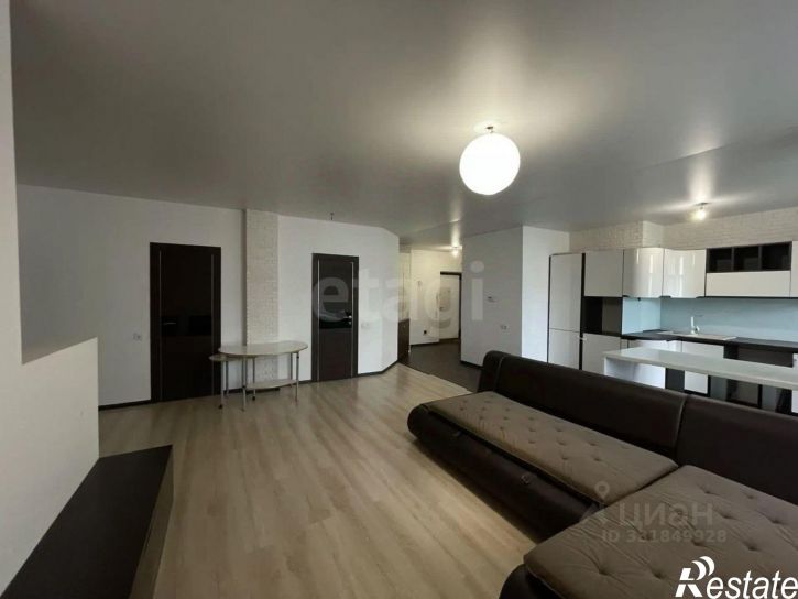 3-комн квартира ул 8 Марта, 20А,  д. 20А