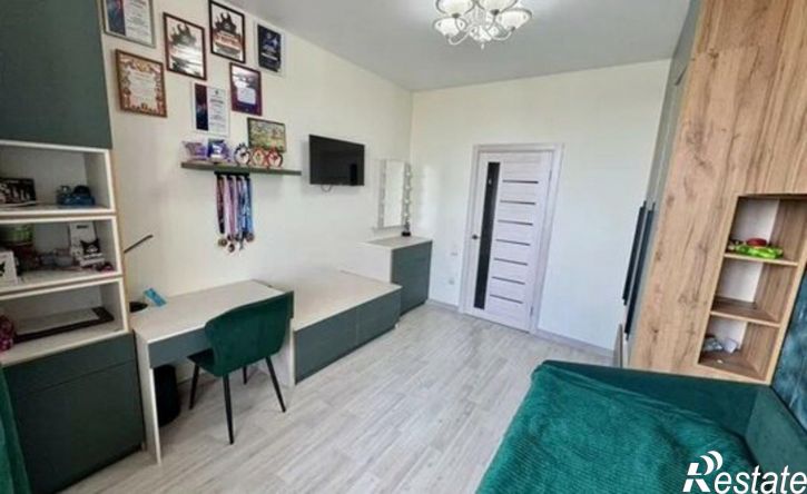 4-комн квартира ул Шолохова, 27,  д. 27