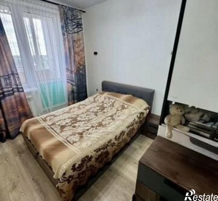 4-комн квартира ул Шолохова, 27,  д. 27
