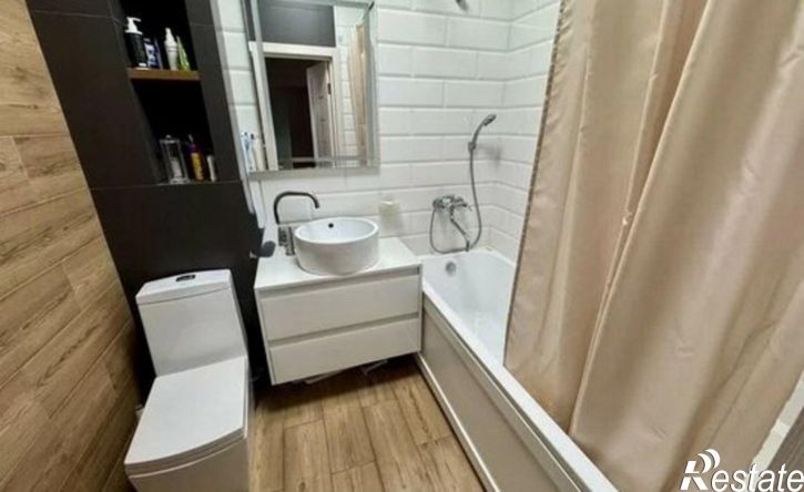 4-комн квартира ул Шолохова, 27,  д. 27
