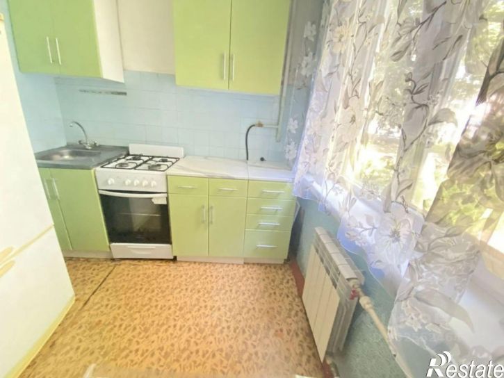 2-комн квартира ул Академика Петрова, 7,  д. 7