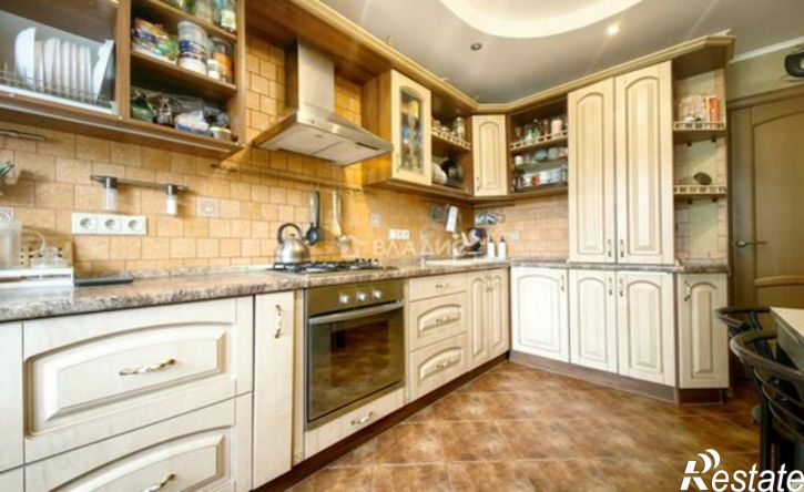 3-комн квартира ул Попова, 52А,  д. 52А