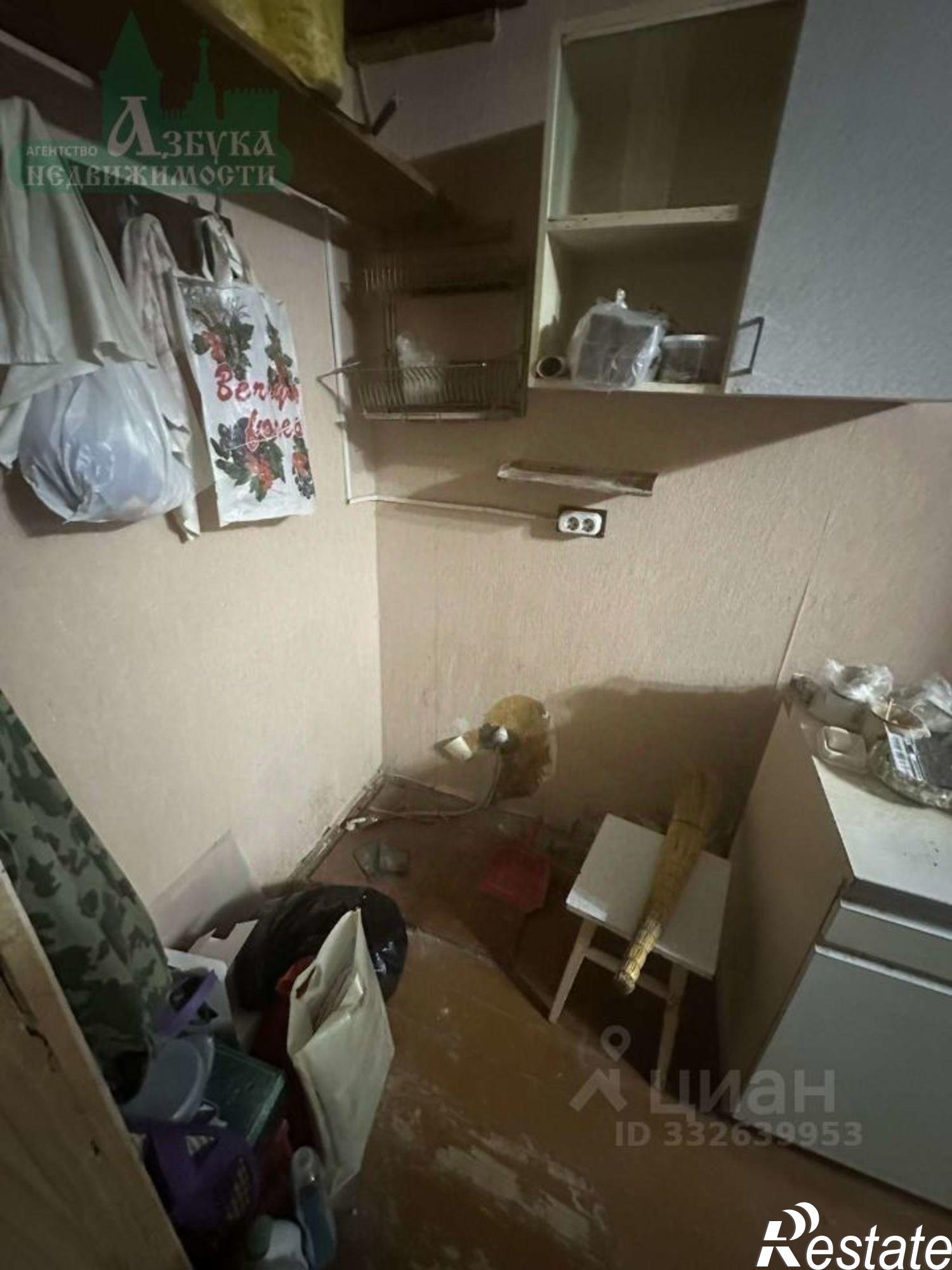 Купить комнату за 690 000 рублей на ул Попова, 38А 1