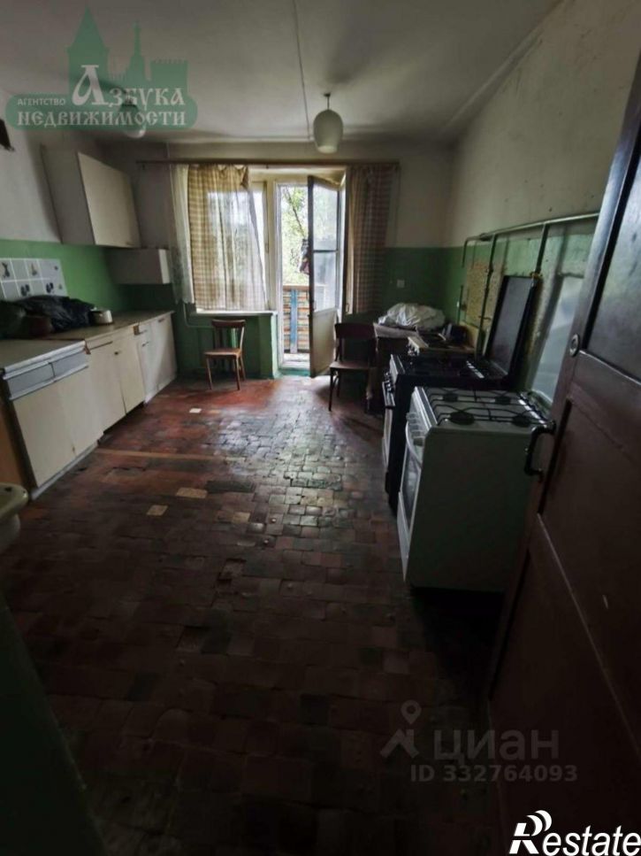4-комн квартира ул Маршала Соколовского, 16,  д. 16