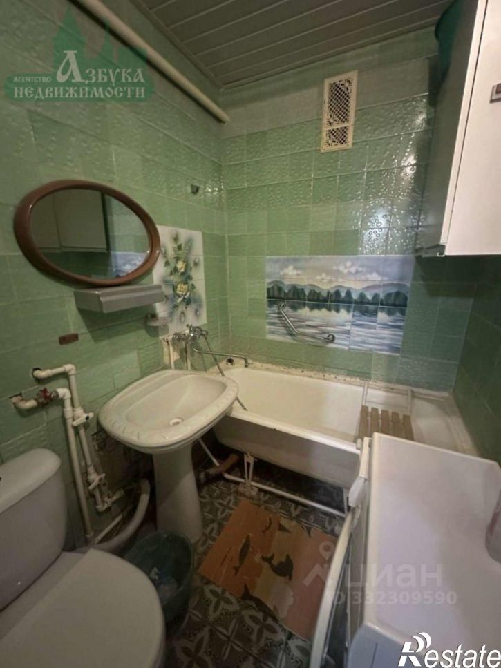 2-комн квартира ул Академика Петрова, 5,  д. 5