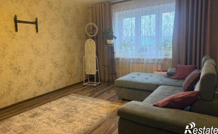 3-комн квартира ул Брылевка, 20,  д. 20