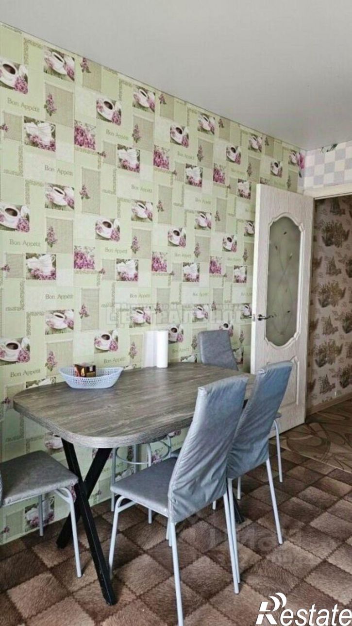 2-комн квартира Киевское шоссе, 60,  д. 60