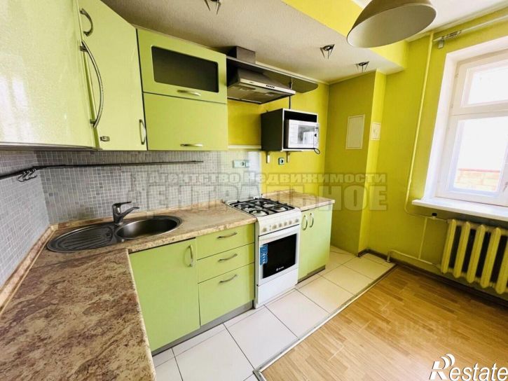 2-комн квартира ул Академика Петрова, 14,  д. 14