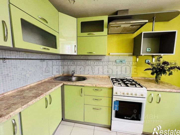 2-комн квартира ул Академика Петрова, 14,  д. 14