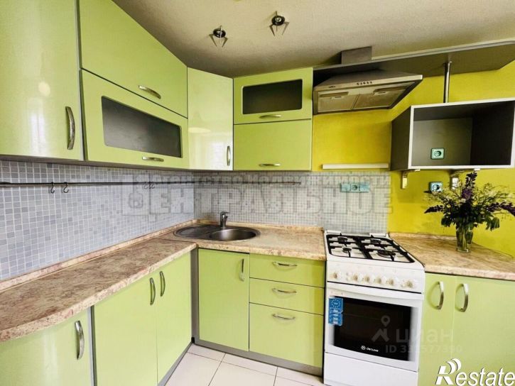 2-комн квартира ул Академика Петрова, 14,  д. 14