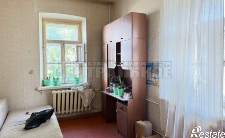 3-комн квартира ул Тенишевой, 21,  д. 21