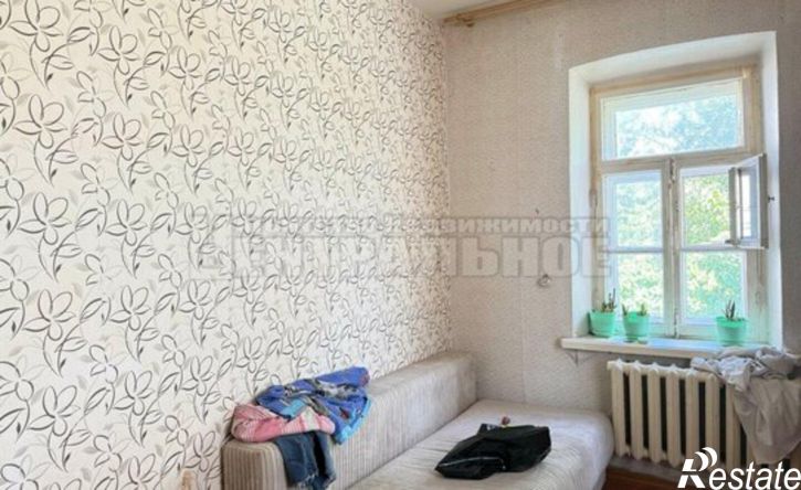 3-комн квартира ул Тенишевой, 21,  д. 21