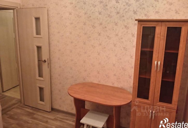1-комн квартира мкр Королевка, 15,  д. 15