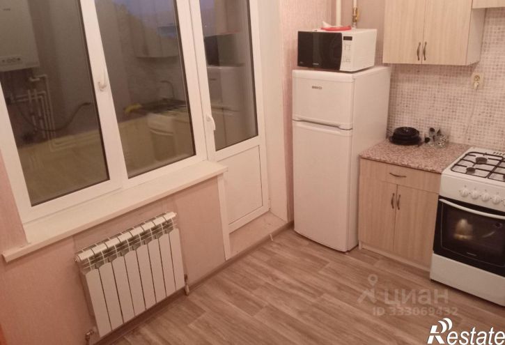 1-комн квартира мкр Королевка, 15,  д. 15