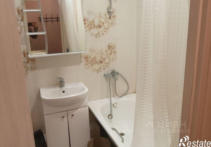 1-комн квартира мкр Королевка, 15,  д. 15