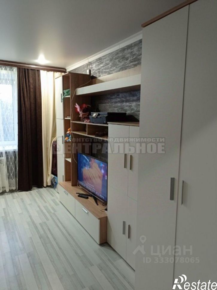2-комн квартира пр-кт Строителей, 23,  д. 23