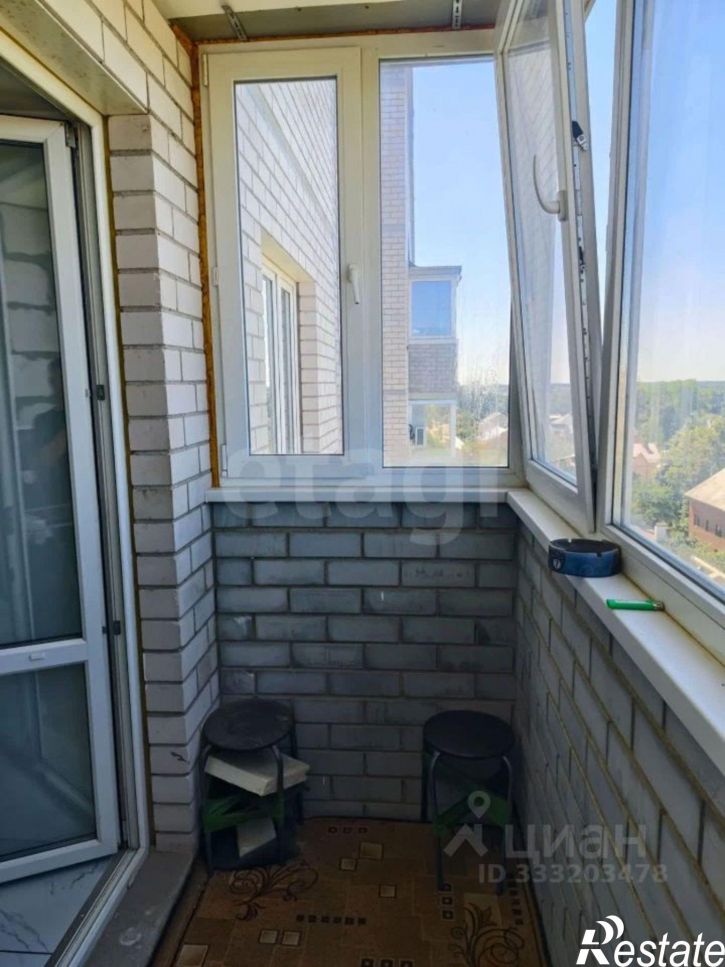 2-комн квартира поселок Тихвинка, 15Г,  д. 15Г