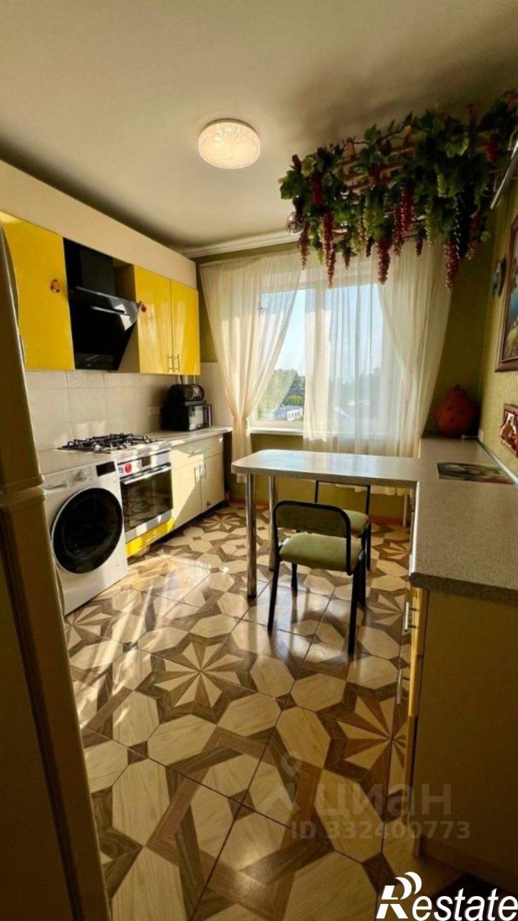 4-комн квартира ул Лавочкина, 54Е,  д. 54Е