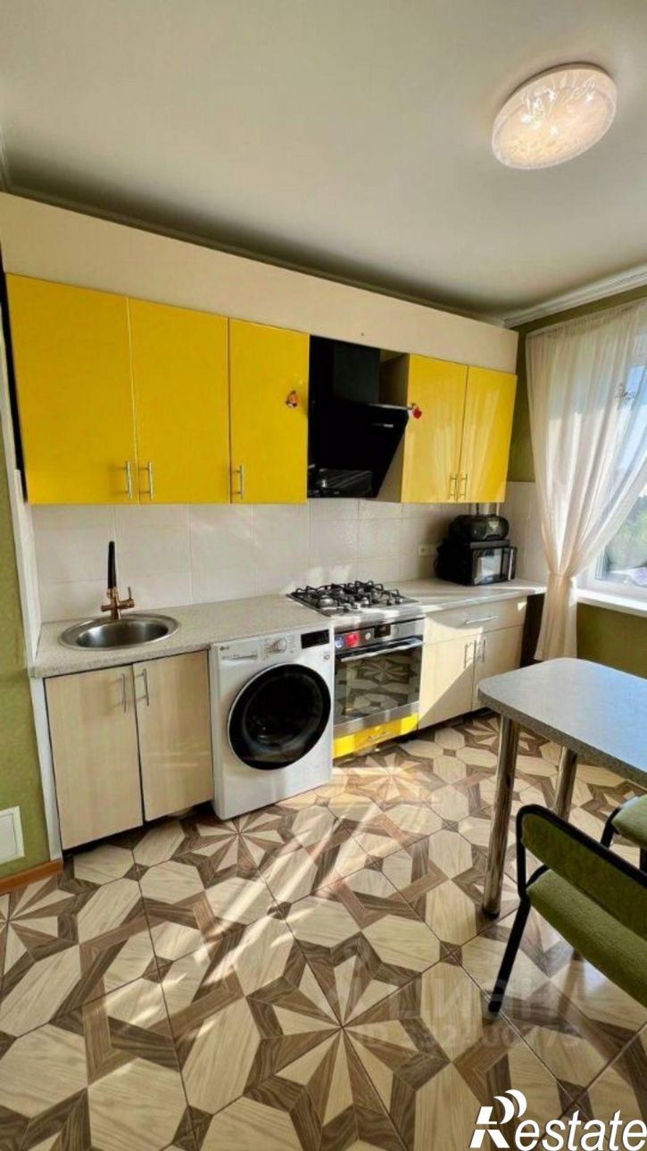 4-комн квартира ул Лавочкина, 54Е,  д. 54Е