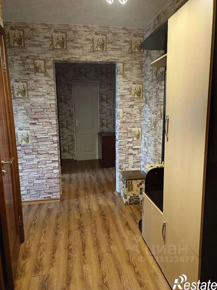 2-комн квартира поселок Королевка, 17,  д. 17