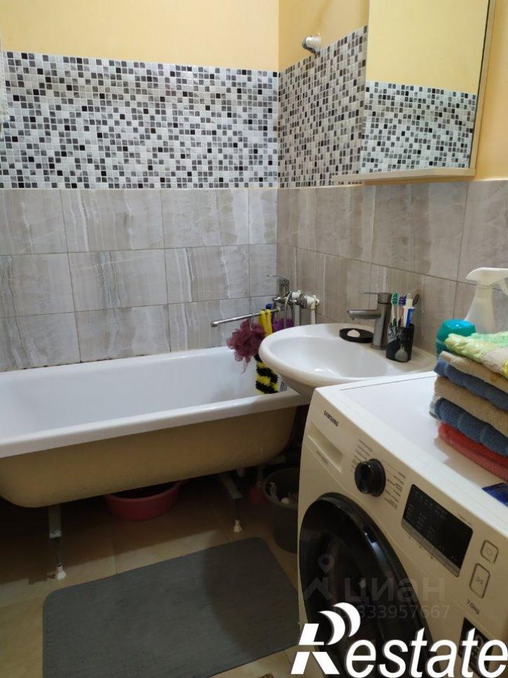 2-комн квартира улица Попова, 113А,  д. 113А