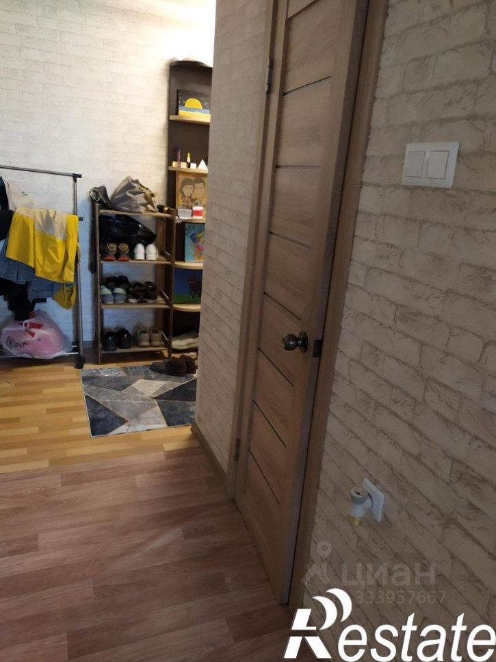 2-комн квартира улица Попова, 113А,  д. 113А