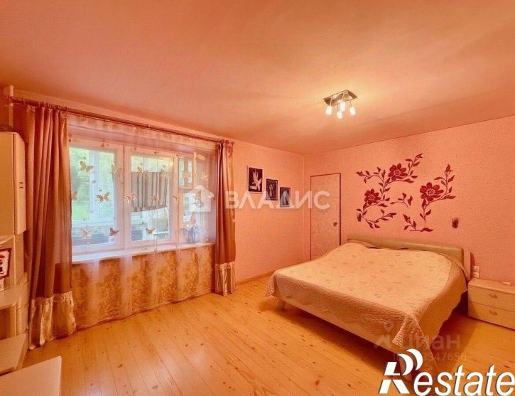 3-комн квартира Заводская улица, 1,  д. 1