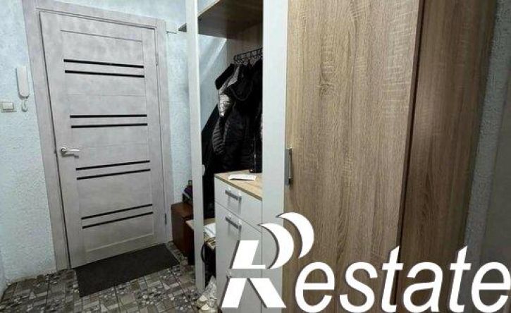 3-комн квартира поселок Королевка, 14,  д. 14
