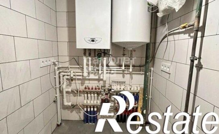 3-комн квартира Киевский переулок, 17 к5,  д. 17 к5