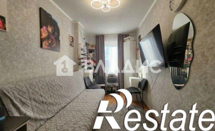 2-комн квартира мкр Королевка, 14,  д. 14